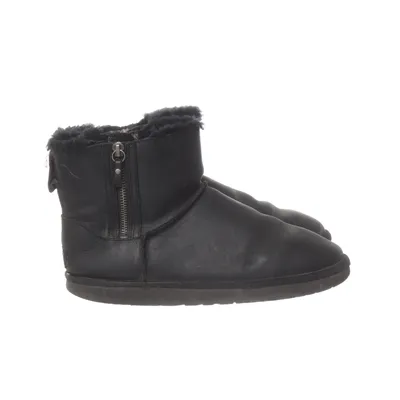 Boots (Classic Mini) från UGG Skinn