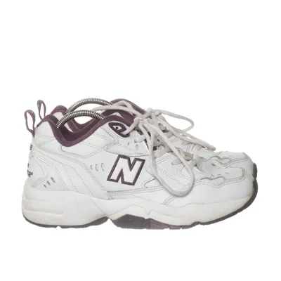 Sneakers (WX608DC1) fra New Balance