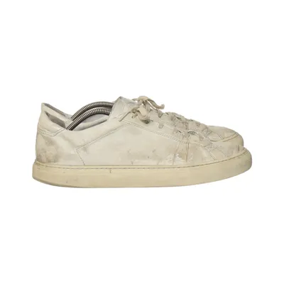 Sneakers (White) from Common Projects