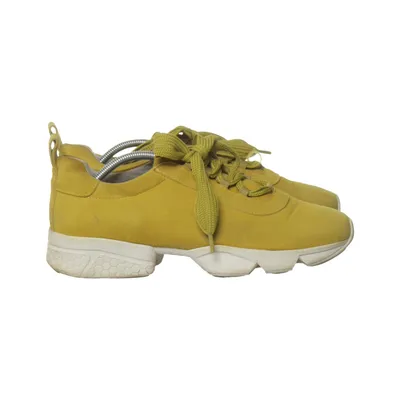 Sneakers (Yellow) from Camper