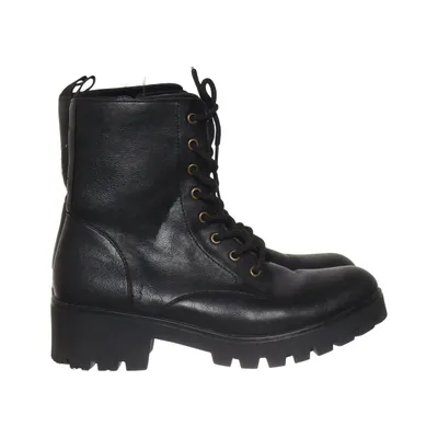 Schnürstiefel (Schwarz) von So All