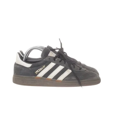 Sneakers (Spezial) från Adidas