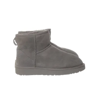 Ankle boots (Classic Mini II) from UGG Leather