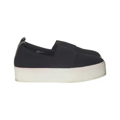 Slip-ons (Black, White) from Cobler