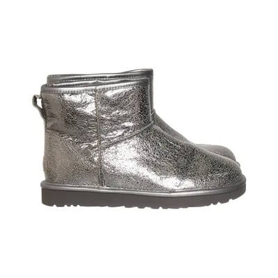 Boots (Classic Mini Metalic) från UGG Skinn