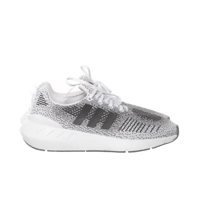 Trainers (Swift run 22) from Adidas