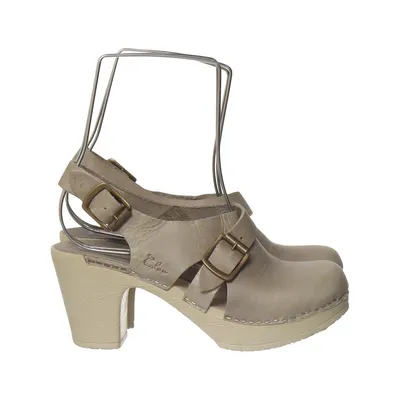 High heels (Beige) from Calou