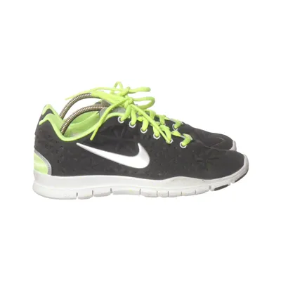 Baskets (Noir, Vert, Argent) de Nike Free