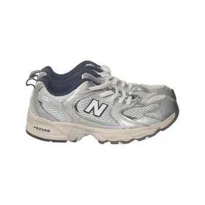 Running shoes (530) from New Balance