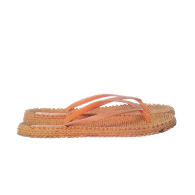 Teenslippers (Oranje) van Ilse Jacobsen