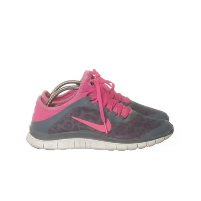 Running shoes (Pink, Gray) from Nike