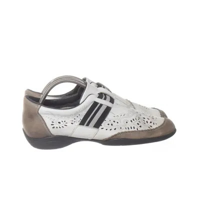 Brogues (Vit, Svart, Grå) från Emma