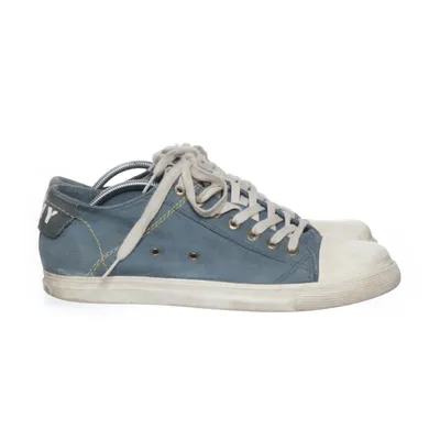Canvas shoes (Blue, White) from Yellow Cab