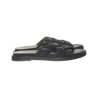 Mules (Noir) de Omoda