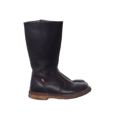 Boots (Brown) from Duckfeet