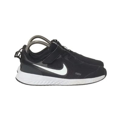Baskets (Revolution 5) de Nike