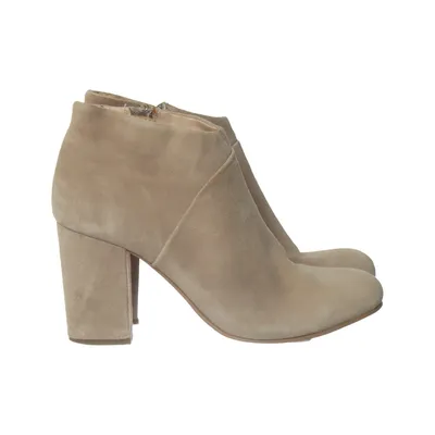 Bottes à talons (Beige) de SPM
