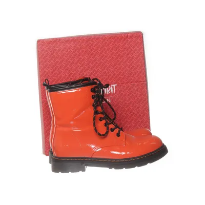 Laced boots (Orange) from Young Spirit