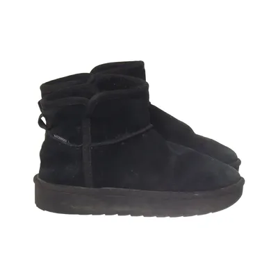 Boots (Schwarz) von Linear of Sweden