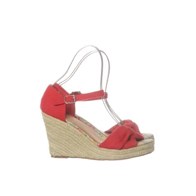 Wedges (Red) from Ella Cruz