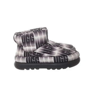 Boots (Classic Maxi Mini) från UGG