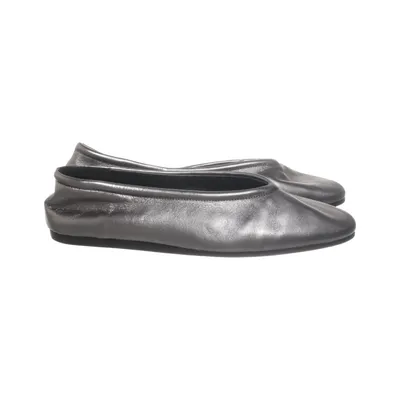 Ballerina's (Zilver) van Arket