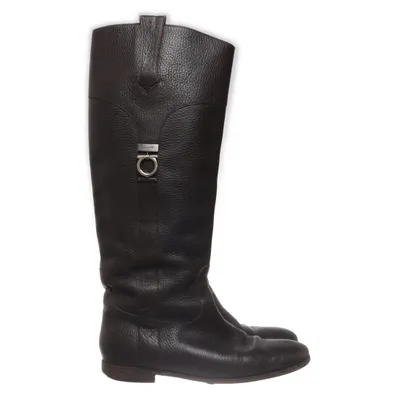 Stövlar (SU1568 F1RKT) från Salvatore Ferragamo