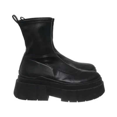 Boots (Svart) från Bershka