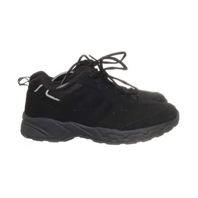 Sneakers (Black) from Nordic