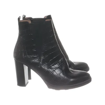 Bottes à talons (Noir) de Wonders