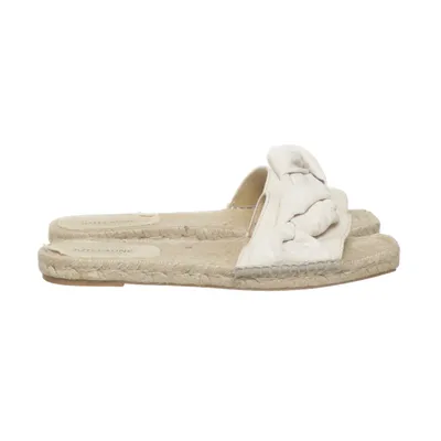 Slip-ins (White, Beige) from Jutelaune