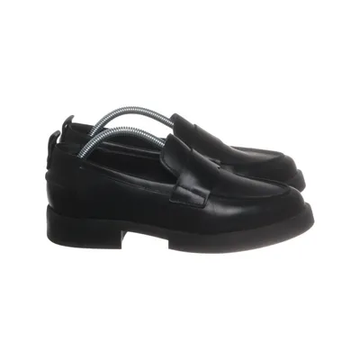 Loafers (Black) from Novita Leather