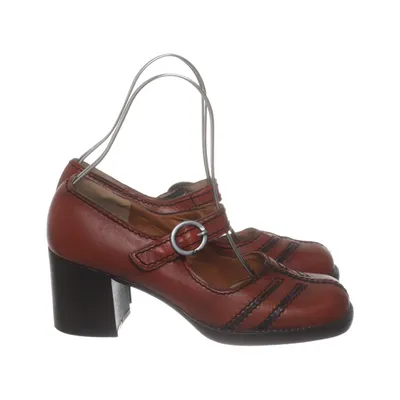 High heels (Brown) from Oswald Leather