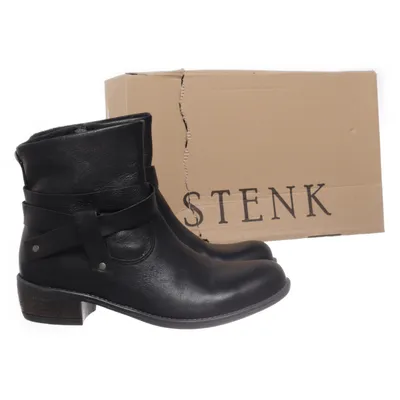 Boots (Svart) från Emma