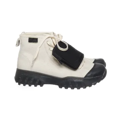 Tygskor (Beige, Svart) från Woden