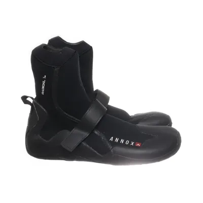 Badskor (Svart) från Annox