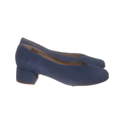Pumps (Blue) from Wonders Leather