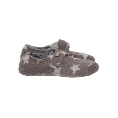 Slippers (Gray, White) from Living Kitzbühel