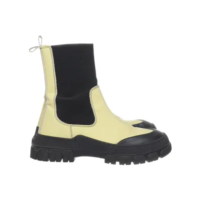 Chelsea boots (Gul) från Garment Project