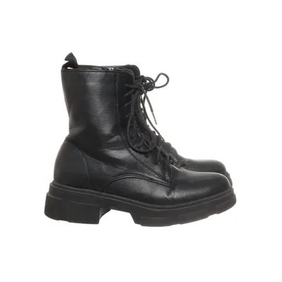 Laced boots (Black) from Truffle Collection