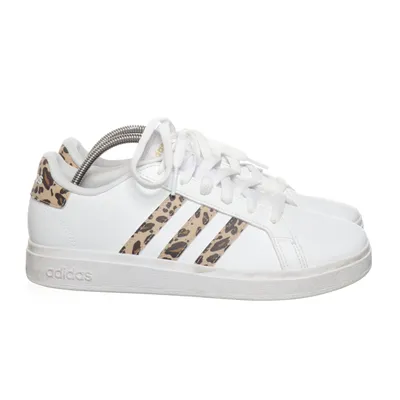 Sneakers (Grand Court) from Adidas