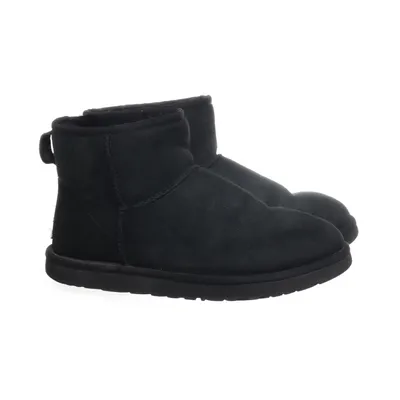 Enkellaarzen (Classic Mini ) van UGG Suède