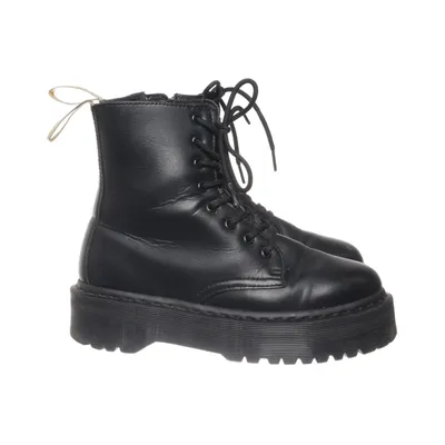 Kängor (JADON II MONO) från Dr. Martens