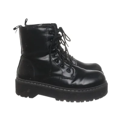 Bottes à lacets (Noir) de Vox