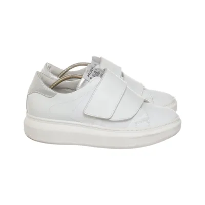 Sneakers (Vit, Silverfärgad) från Méliné Skinn