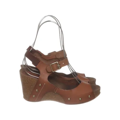 Wedges (Brown) from Footsoul