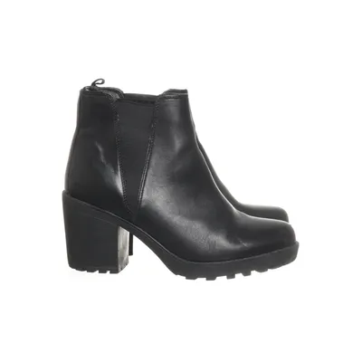 Heeled boots (Black) from Oxmox