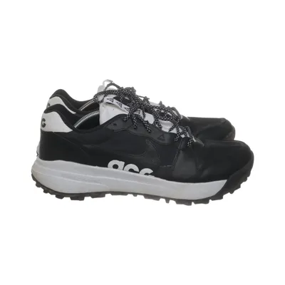 Trainingsschuhe (Mountain Fly 2 Low) von Nike ACG