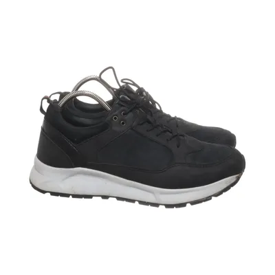 Trainers (Black, White) from Linear