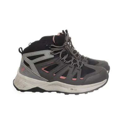 Hiking boots (Gray, Black) from Urban Roam